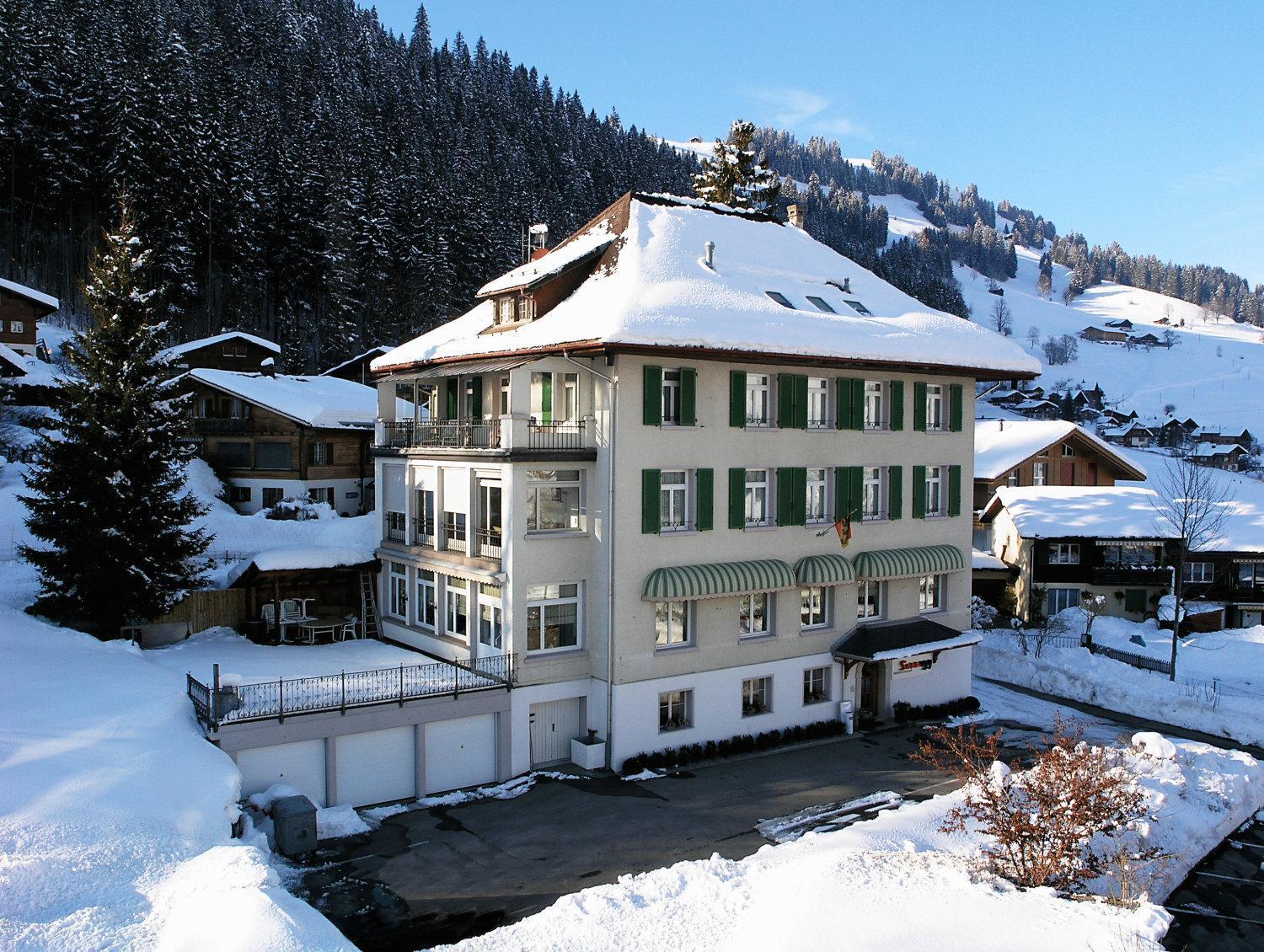 Sonnegg Hotel Zweisimmen Exterior foto